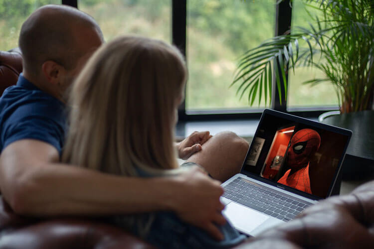 Bildungseinrichtungen 8 Streaming