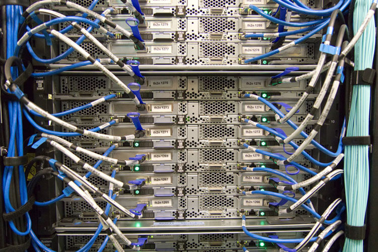 Unternehmen Hosting Rechenzentrum